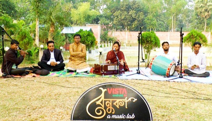 ‘বেনুকা’য় আজ বাউল গান গাইবেন সম্পা সরকার