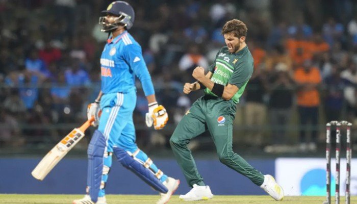 পাকিস্তানকে ২৬৭ রানের লক্ষ্য দিল ভারত