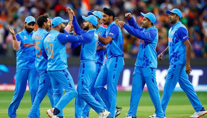 পাকিস্তানকে টপকে ওয়ানডে র‍্যাঙ্কিংয়ে শীর্ষে ভারত